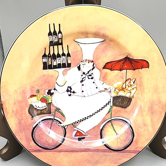 Sakura Table Chefs to Go Set of 4  Dessert Plates with Different Chefs - Picture 5 of 7